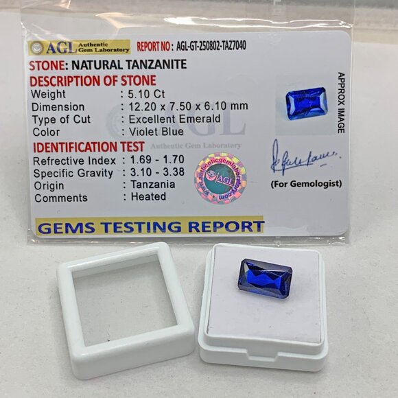 Elegant Blue Gemstone tanzanite - Picture 2 of 13